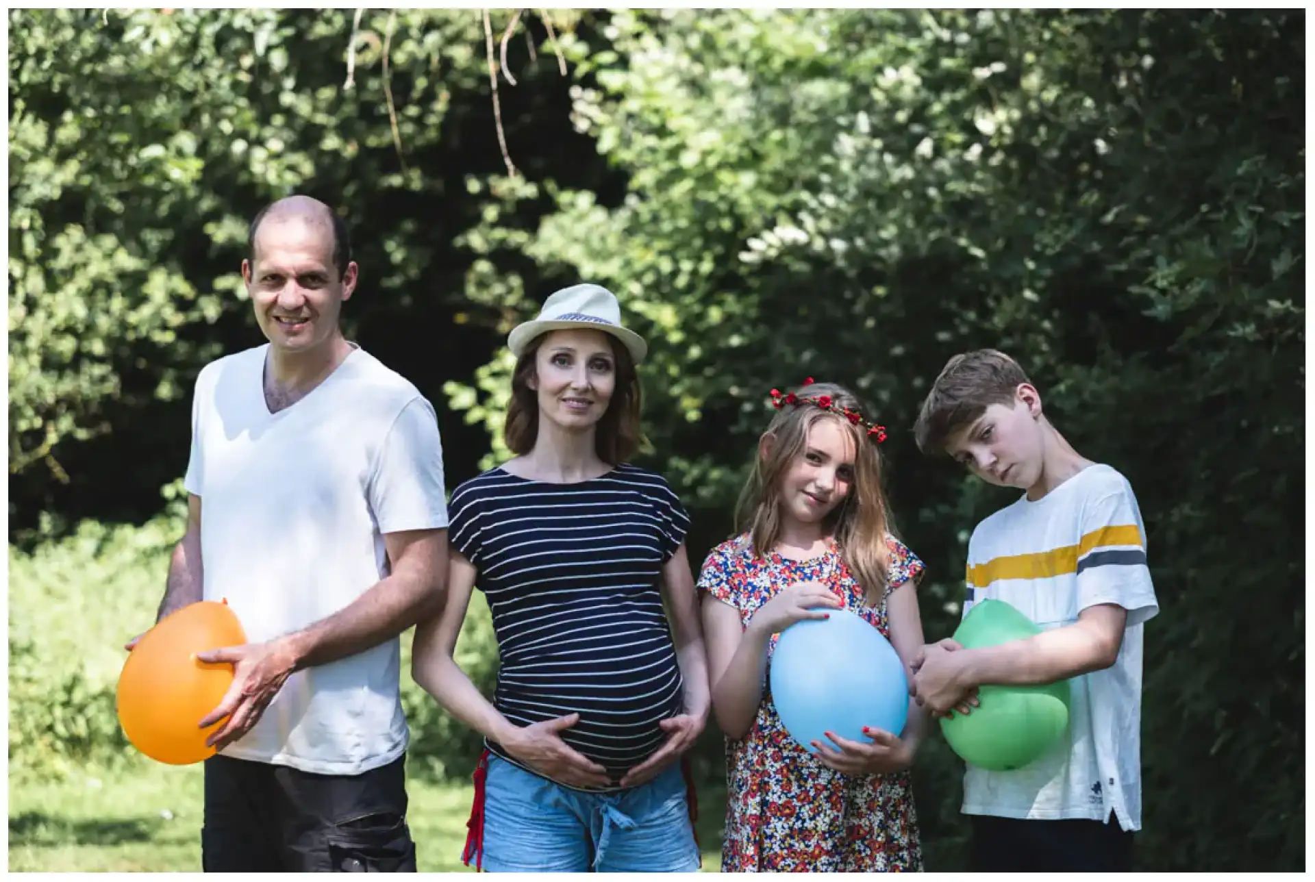 12 - photo de famille avec ballons